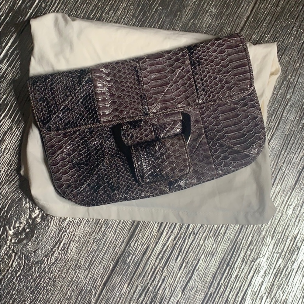 BCBGeneration clutch